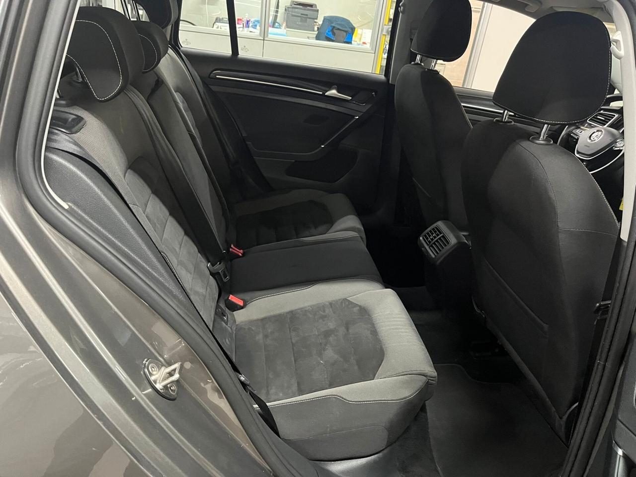 Volkswagen Golf Variant 1.6 Tdi Highline EURO 6