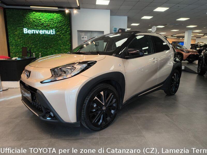 Toyota Aygo X 1.0B (72 CV) Trend Air S-CVT