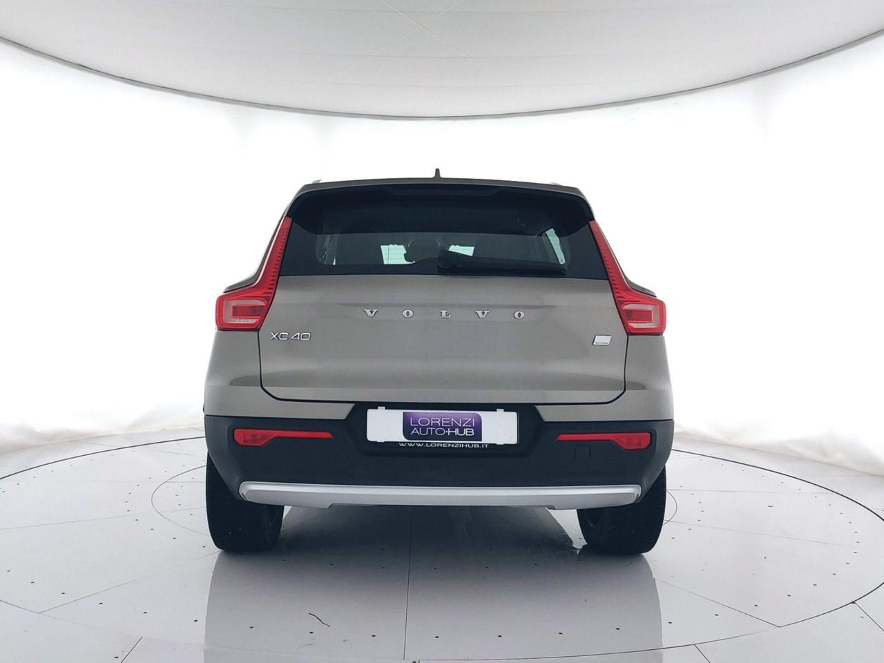 VOLVO XC40 1.5 t4 phev Inscription Expression auto APP CONNECT+LED