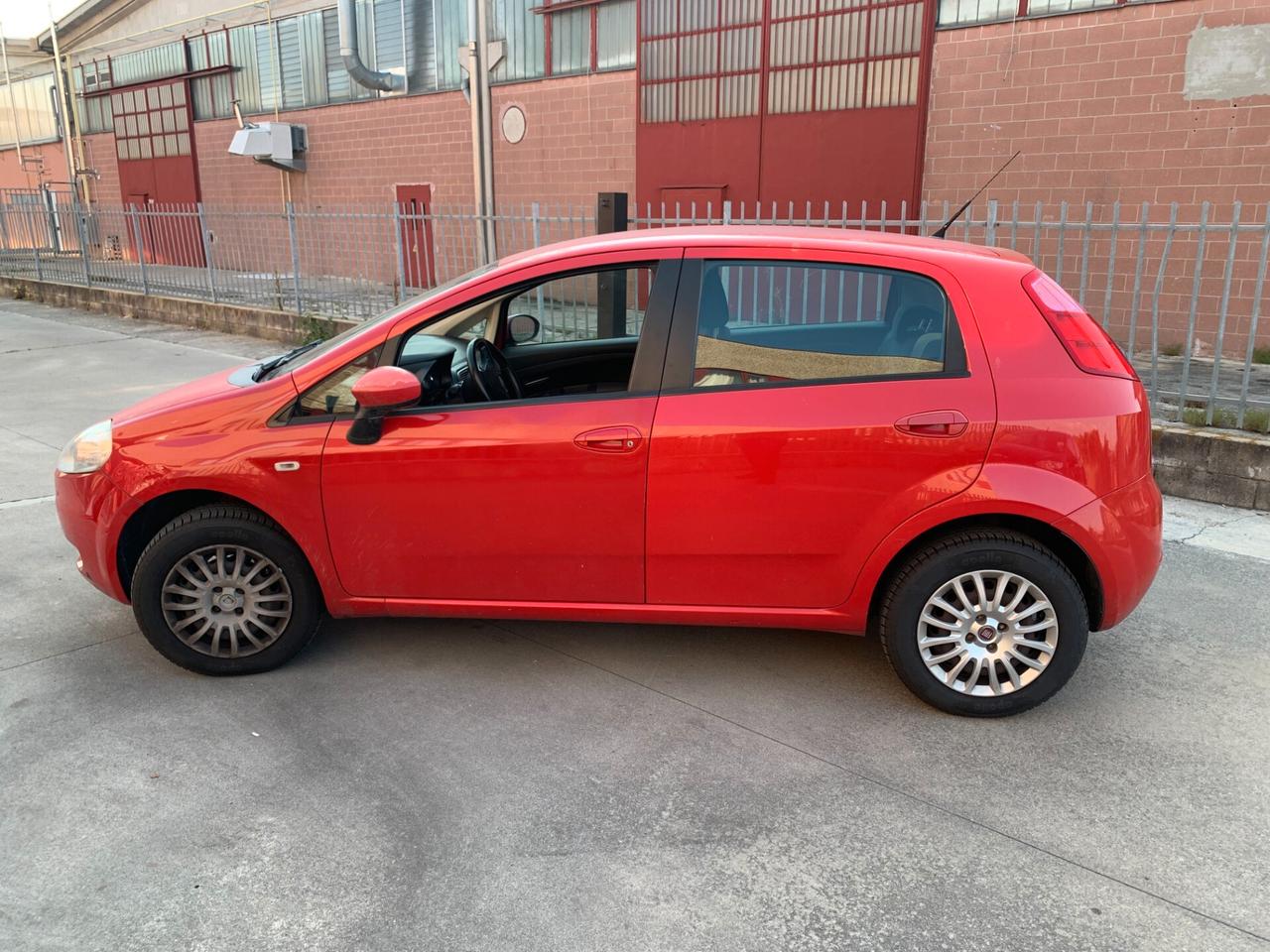 Fiat Grande Punto Grande Punto 1.4 5 porte Active Natural Power