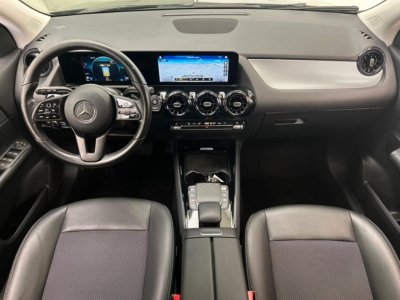 MERCEDES BENZ GLA 200 2022 Sport Plus auto