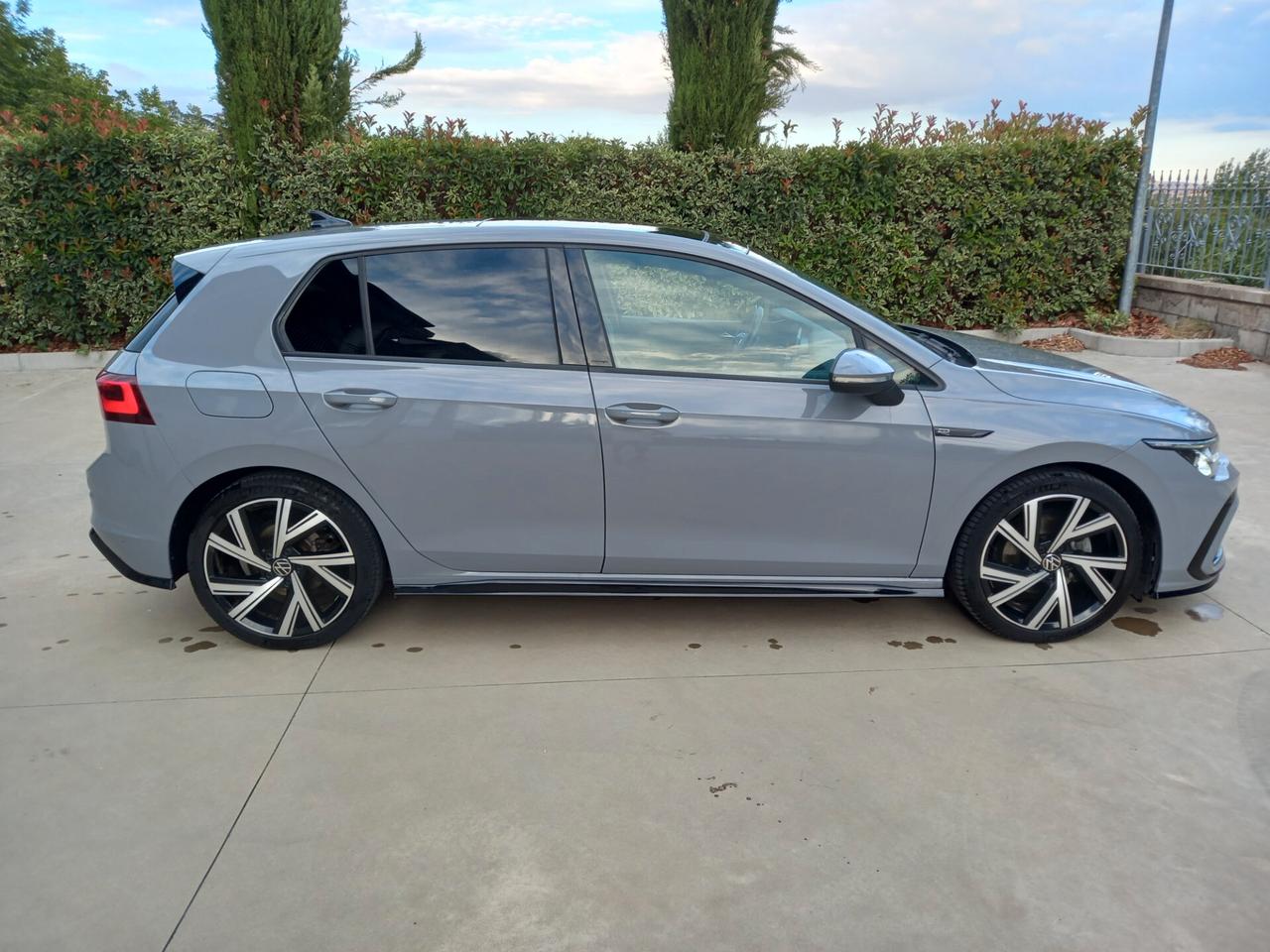 Volkswagen Golf 1.5 TSI EVO ACT R-Line