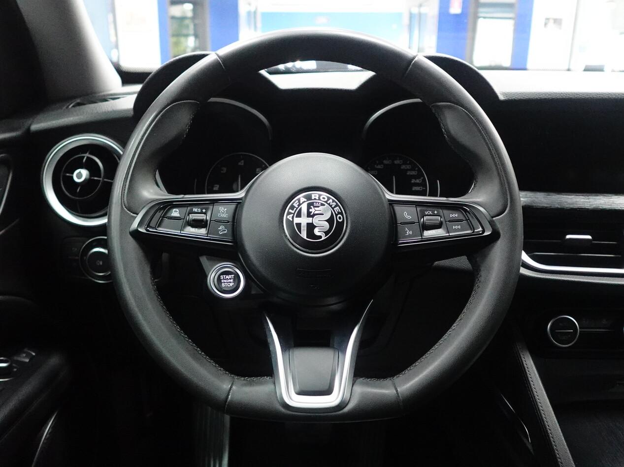 Alfa Romeo Stelvio 2.2 MJT 160 CV AT8 RW BUSINESS