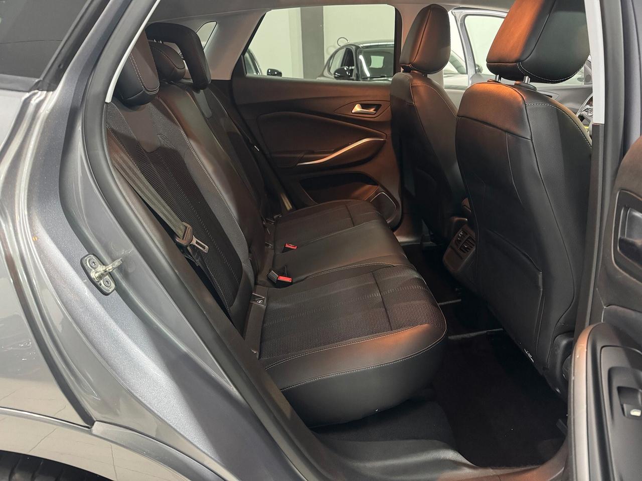Grandland 1.5CDTI 130CV Elegance CERCHI BLACK BELLA
