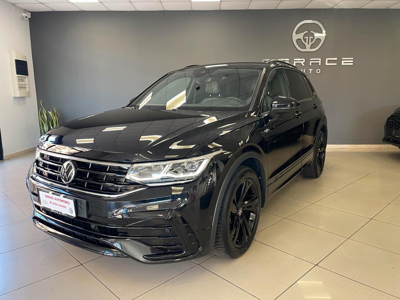 Volkswagen Tiguan 2.0 TDI 150cv SCR DSG R-Line