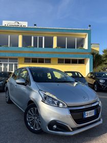 Peugeot 208 BlueHDi 75 5 porte Allure