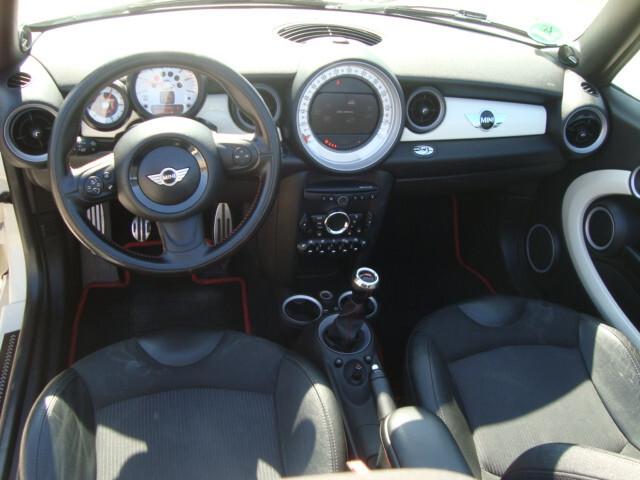 Mini Cooper SD 2.0 143CV Cabrio