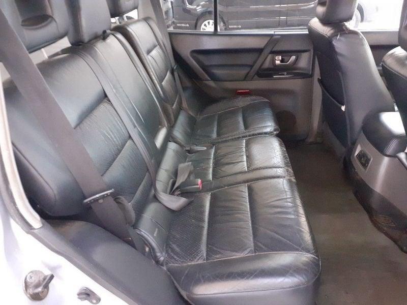 Mitsubishi Pajero 3.2 16V DI-D 5p. GLS2 7P PER COMMERCIANTI