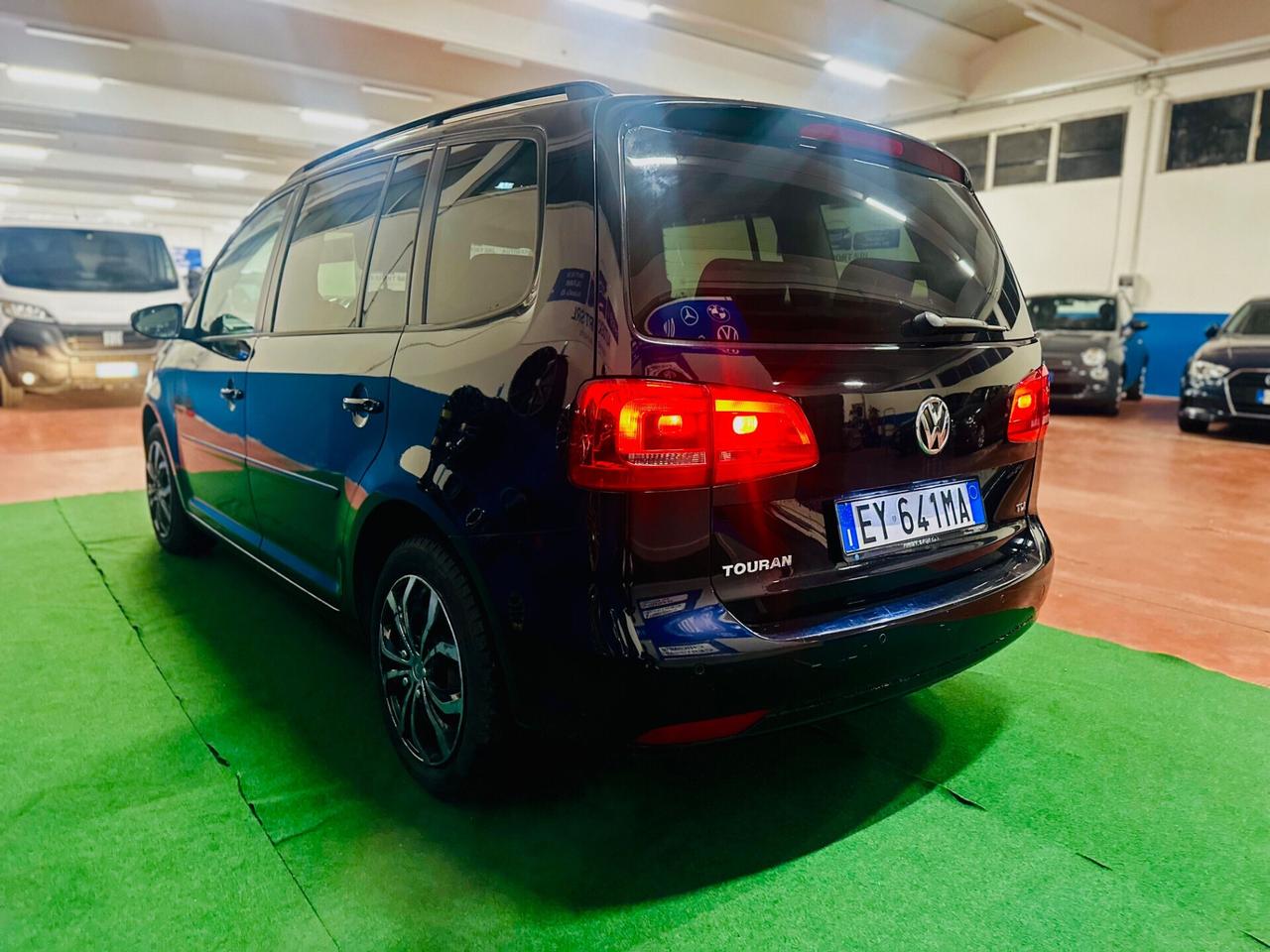 Volkswagen Touran Business 1.6 TDI Comfortline BMT