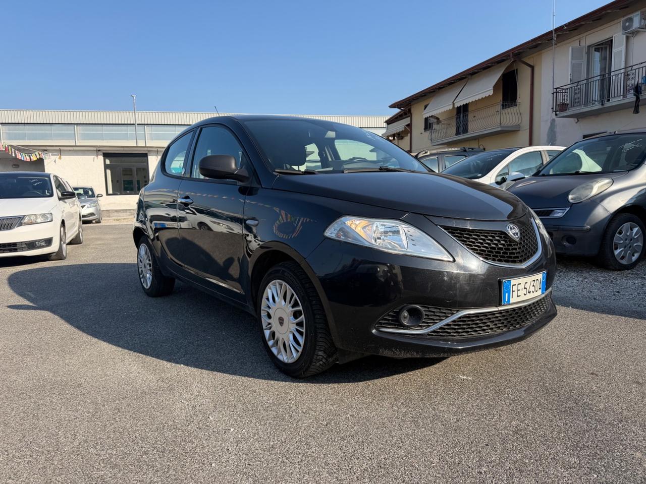 Lancia Ypsilon 1.2 69 CV 5 porte GPL Ecochic Gold