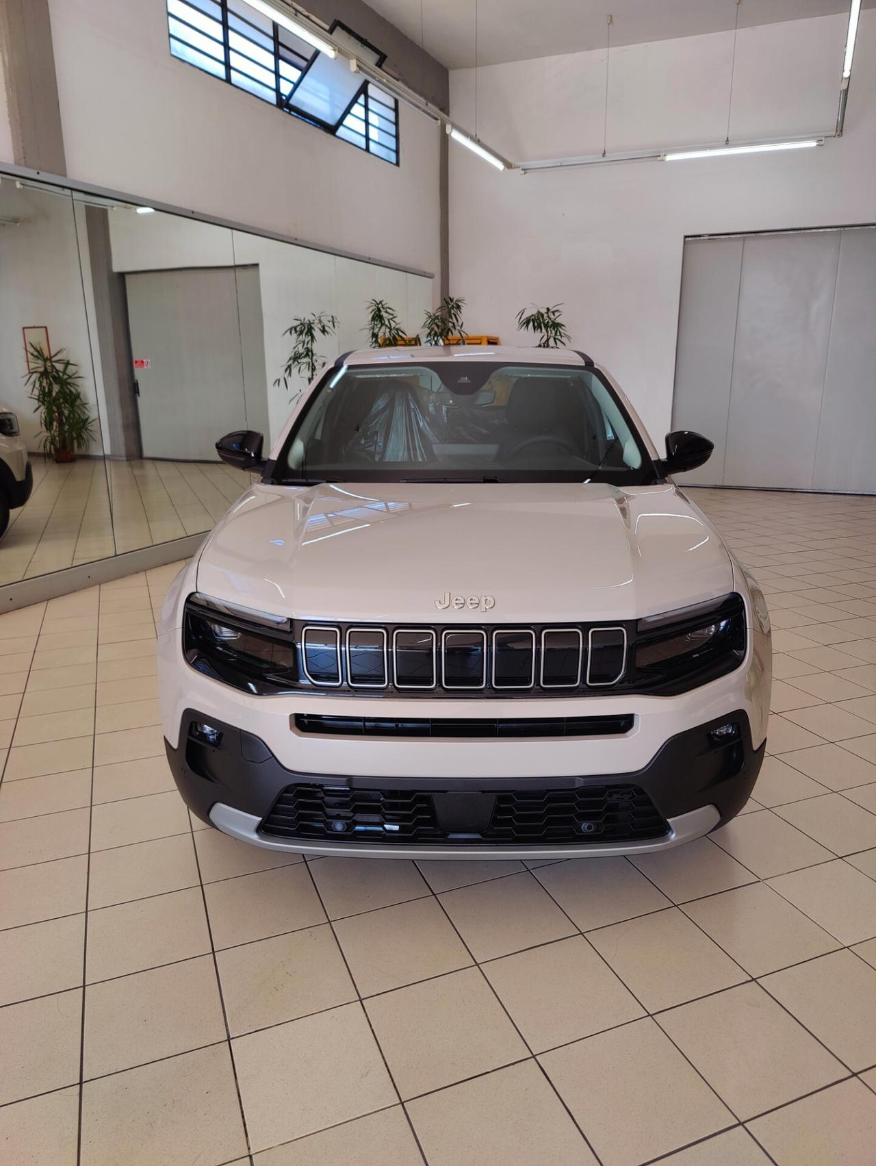 Jeep Avenger 1.2 Turbo 100 CV MHEV Summit