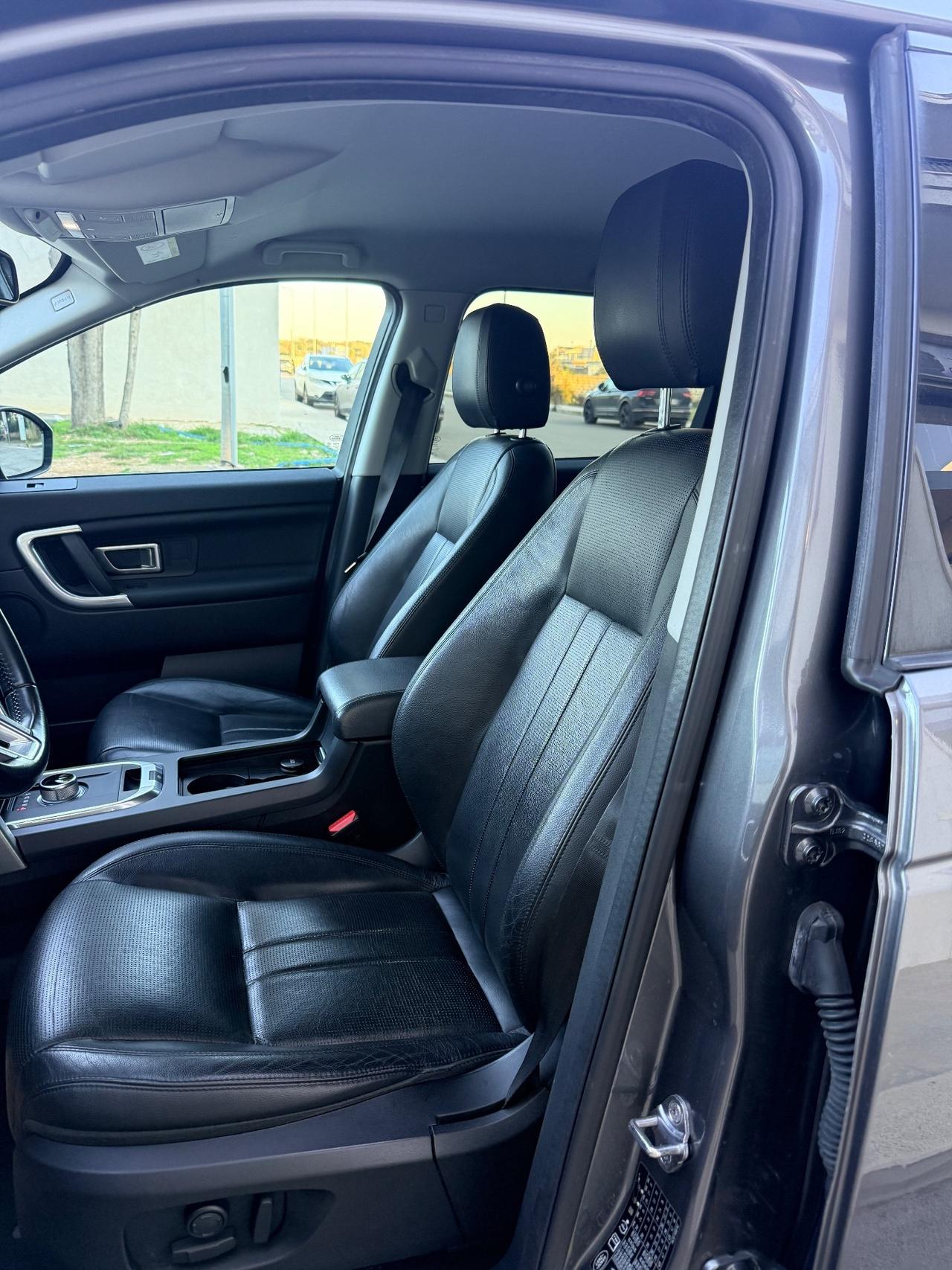 Land Rover Discovery Sport 2.0 TD4 150 CV Auto HSE KM CERTIFICATI,CON NAVI,FULL LED, ANDROID AUTO,TELECAMERA,PELLE