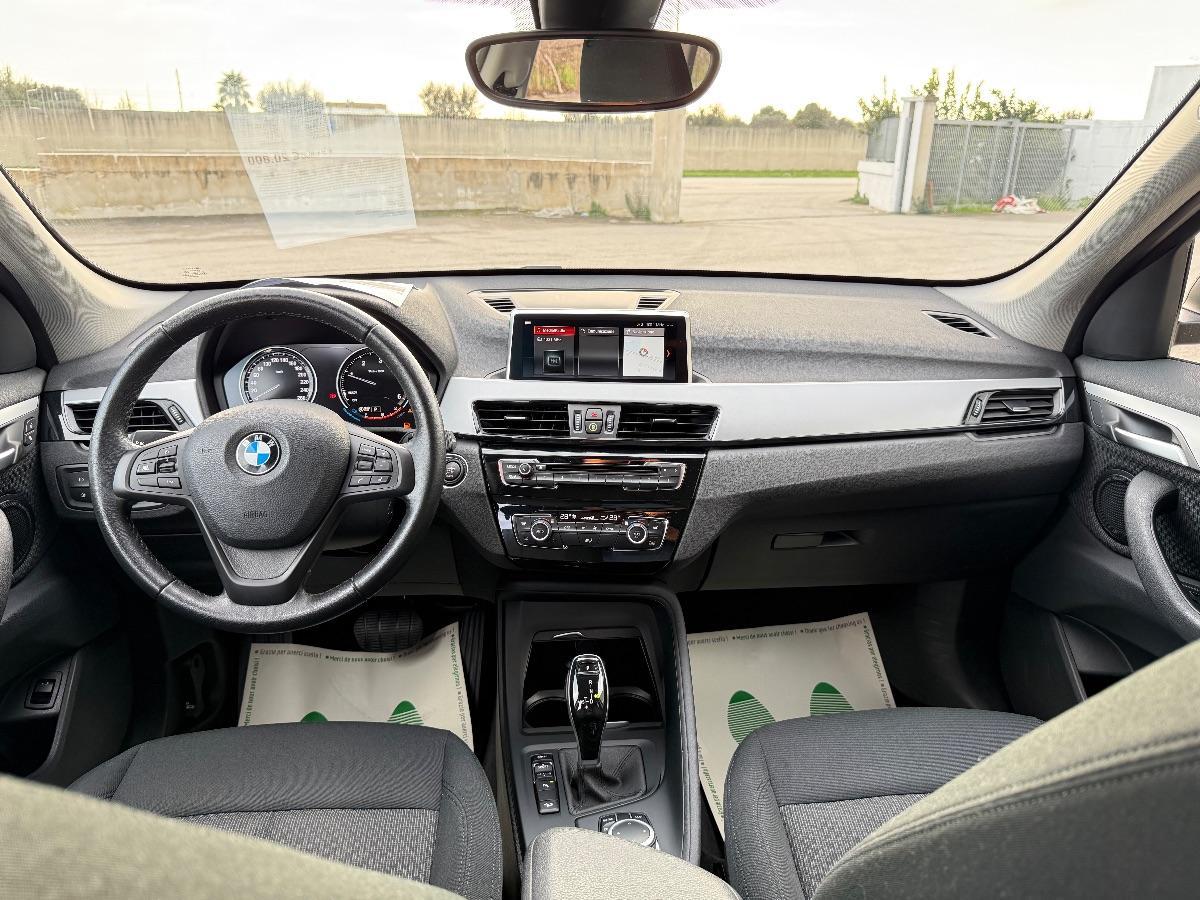 BMW - X1 - xDrive20d Business Advantage Automatico