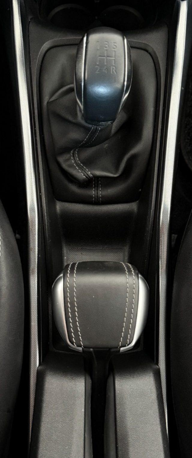PEUGEOT 2008 1° serie PureTech 82 Allure