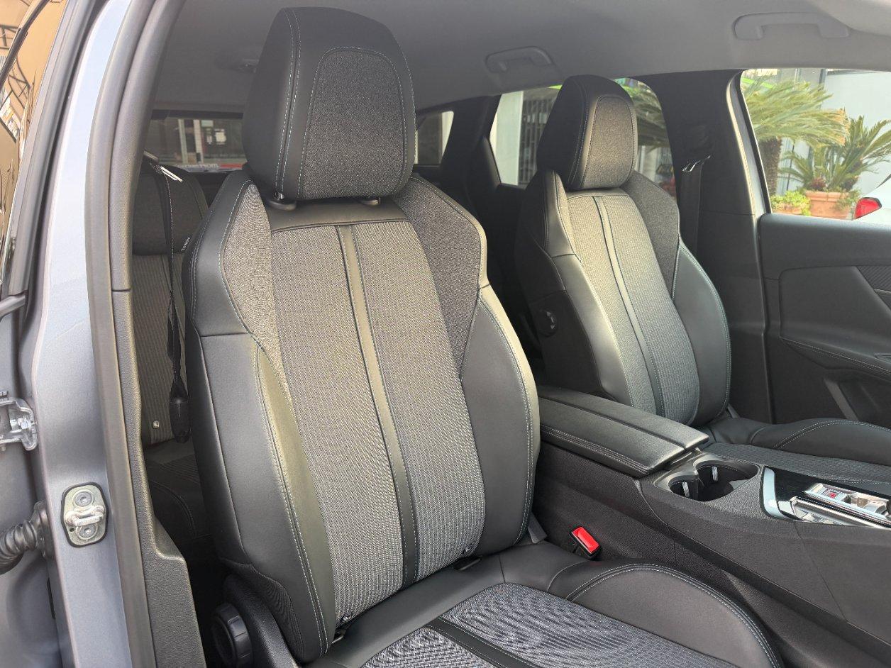 Peugeot 3008 3008 1.5 bluehdi Allure Pack s&s 130cv eat8