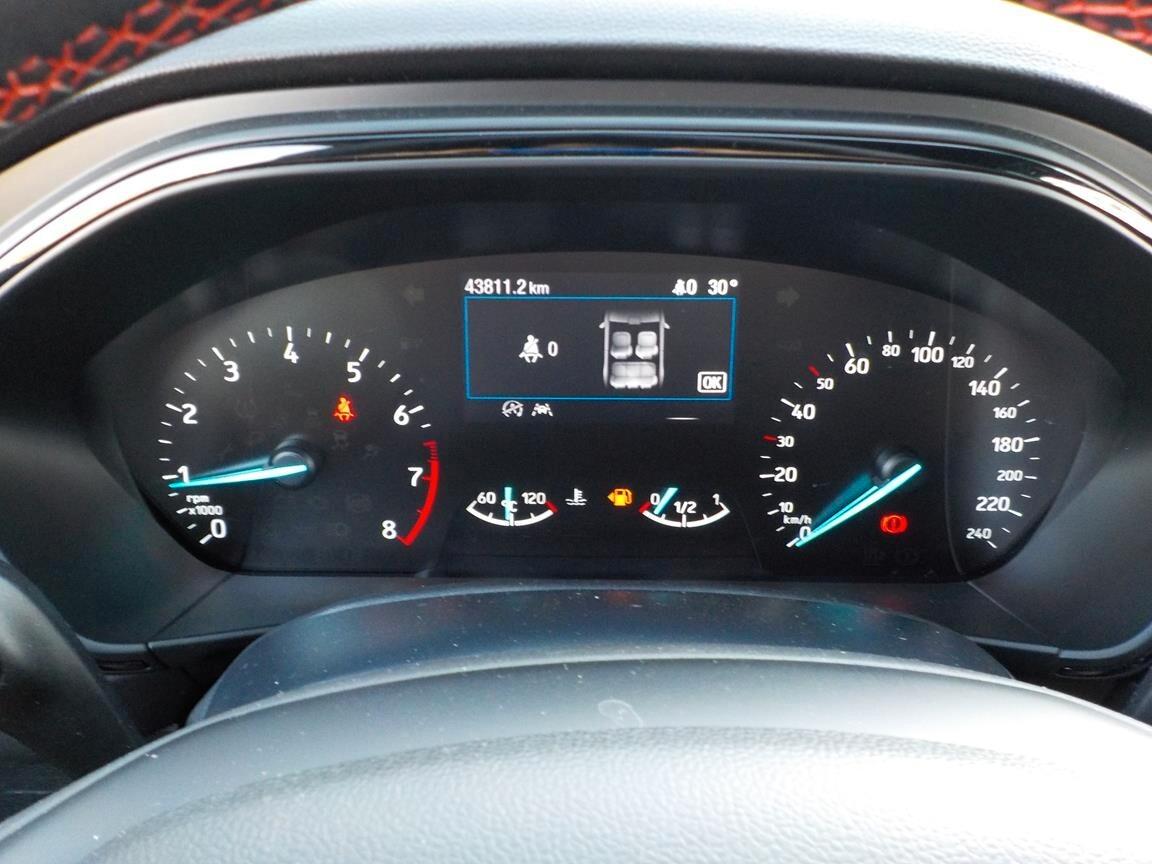 Ford Focus 1.0 EcoBoost Hybrid 125 CV 5p. ST-Line