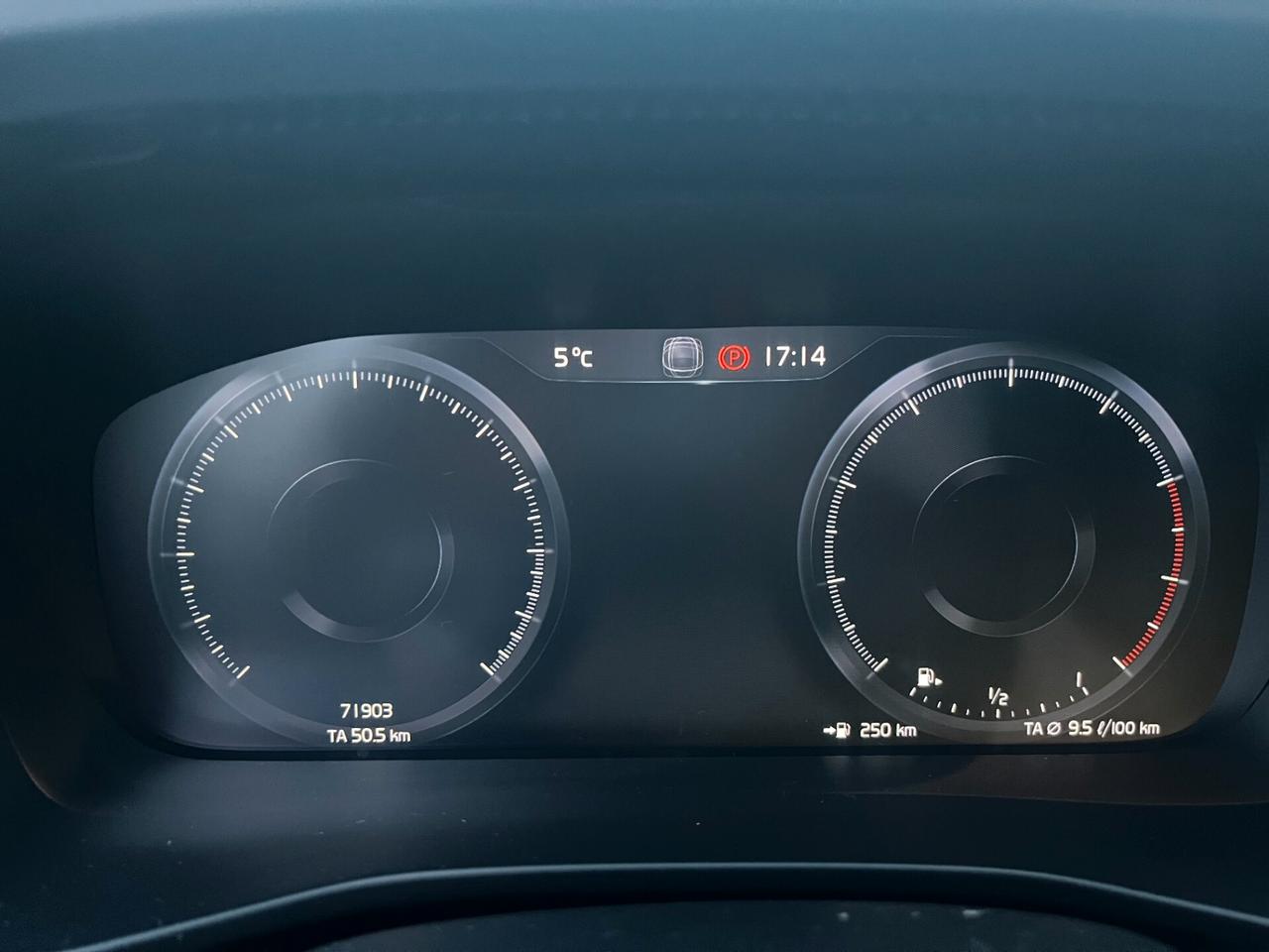 XC40 1.5 t2 Momentum Pro auto my21