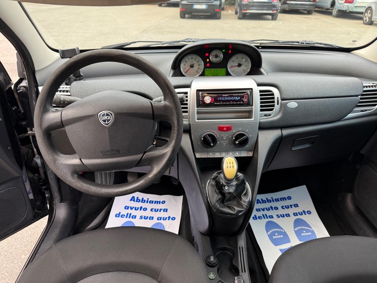 Lancia Ypsilon 1.4 Platinum Ecochic GPL