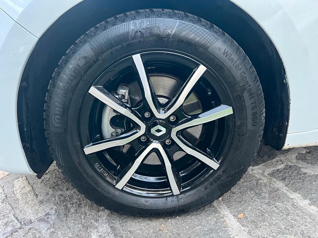 RENAULT CLIO HYBRID E-TECH RS LINE 140cv NEOPAT