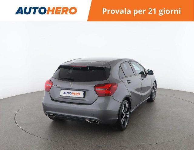 MERCEDES-BENZ A 200 d Automatic Sport