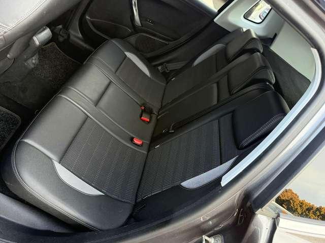 Peugeot 2008 1.2 vti Allure 82cv NEOPATENTATI