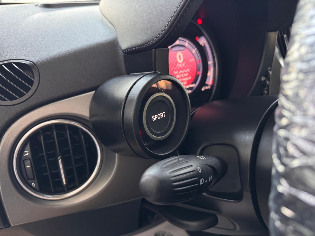 Abarth 595 1.4 Turbo T-Jet 160 CV Pista