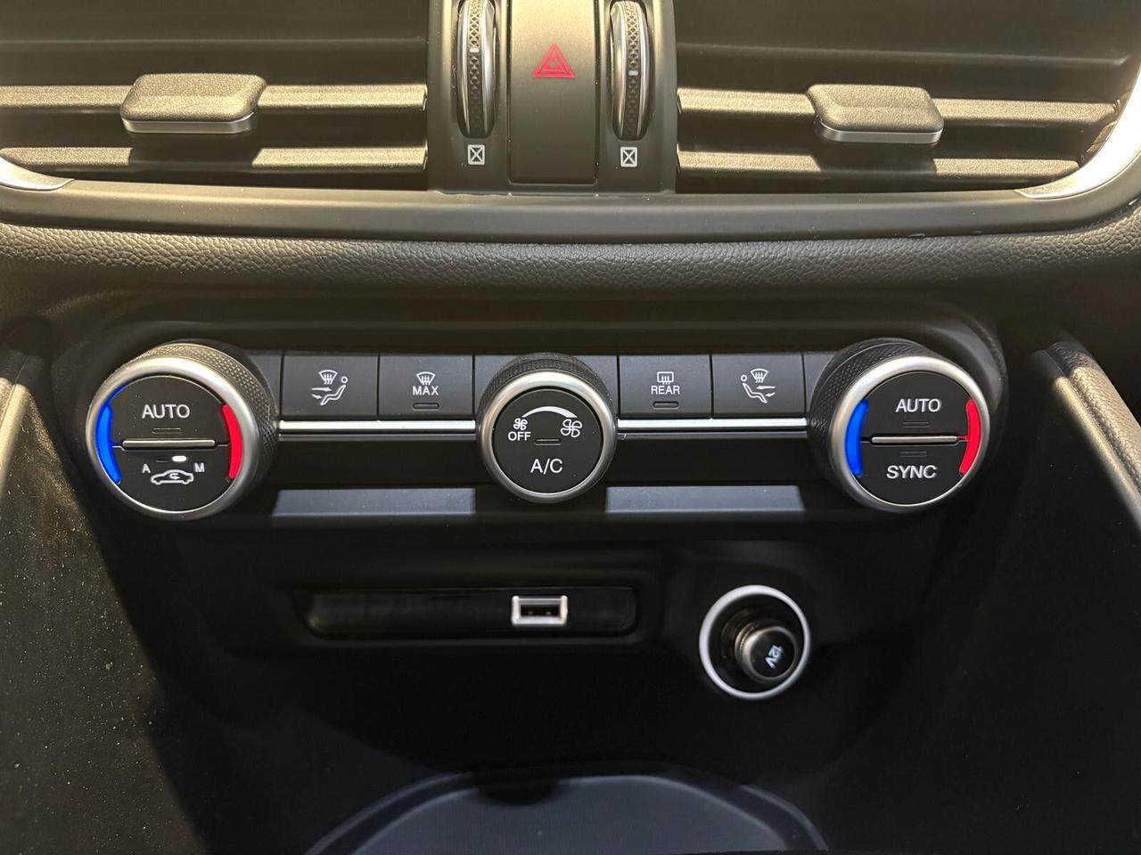 Alfa Romeo Giulia 2.2 Turbodiesel 160 CV AT8 Sprint
