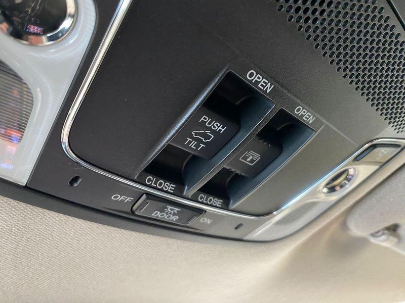 Honda HR-V 1.5 i-VTEC CVT Executive Navi ADAS