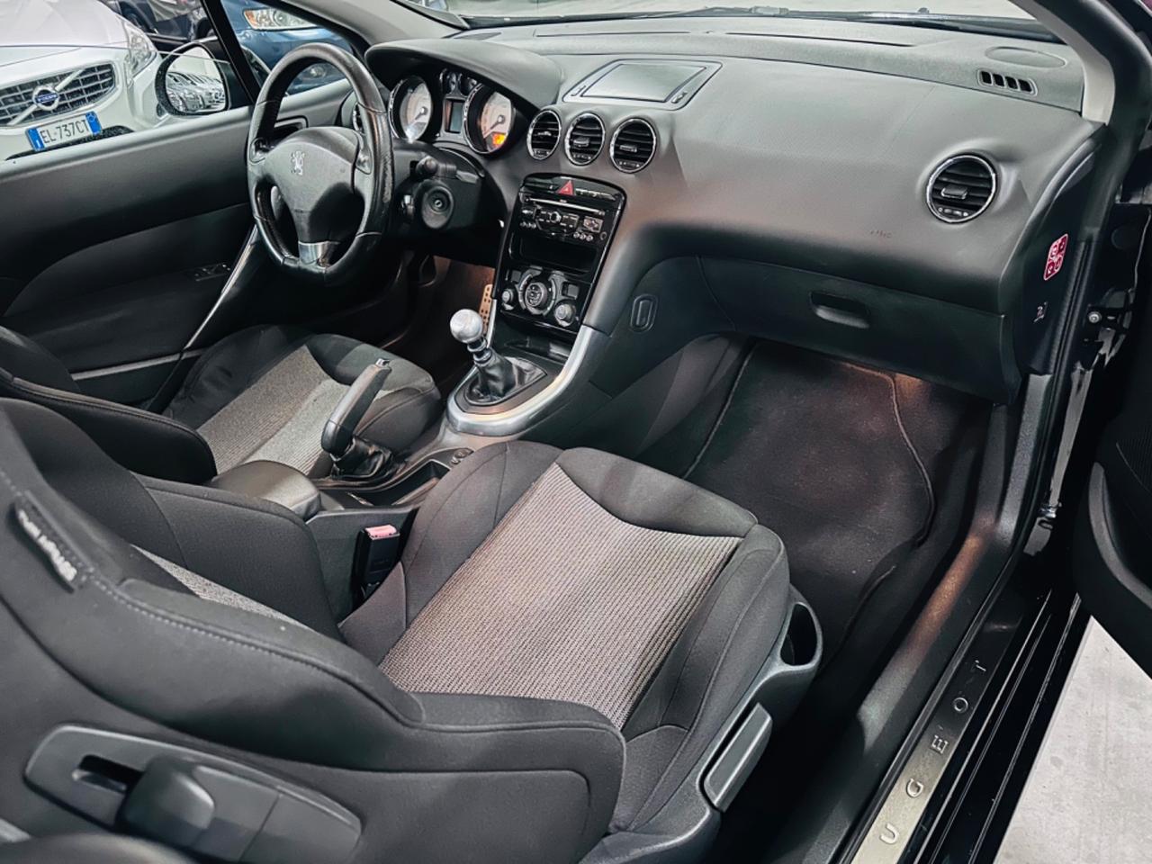 Peugeot 308 1.6 VTi 120CV CC Féline