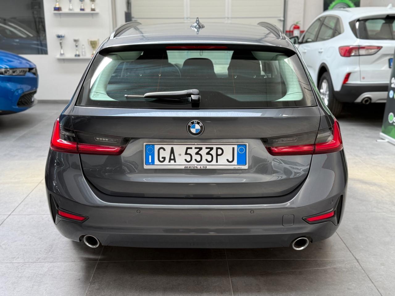 Bmw 320 320d xDrive Touring Sport