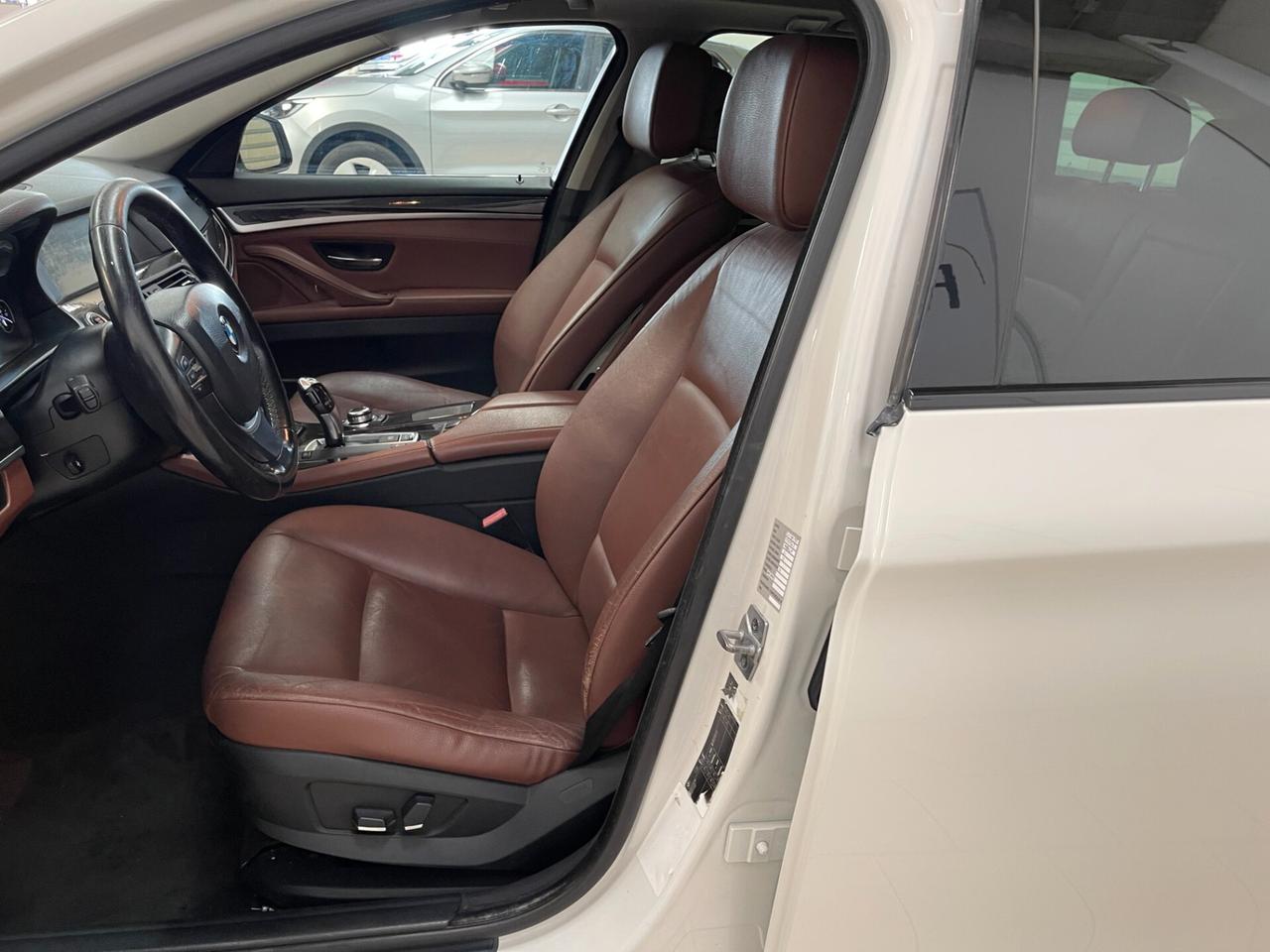 Bmw 520 Touring Futura 520d c.auto-LEGGI SOTTO