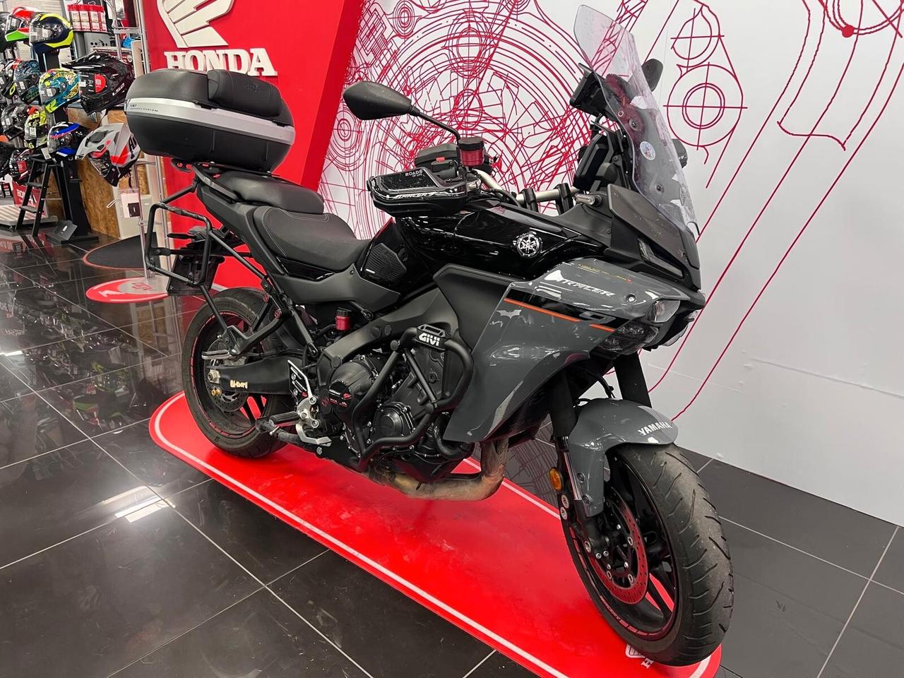 Yamaha Tracer 9 2025