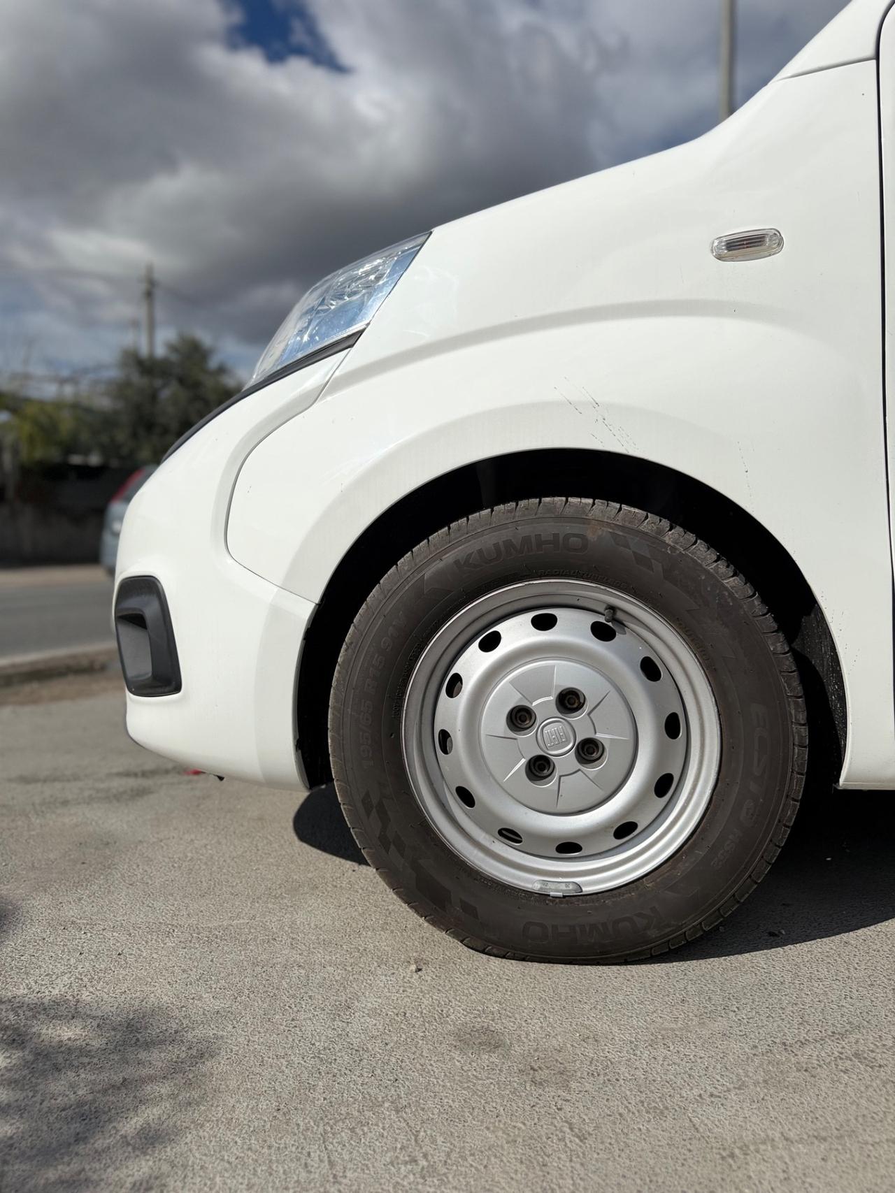 Fiat Fiorino 1.3 MJT 95CV Cargo Adventure