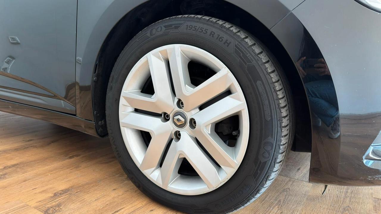 Renault Clio TCe 100 CV GPL 5 porte Intens