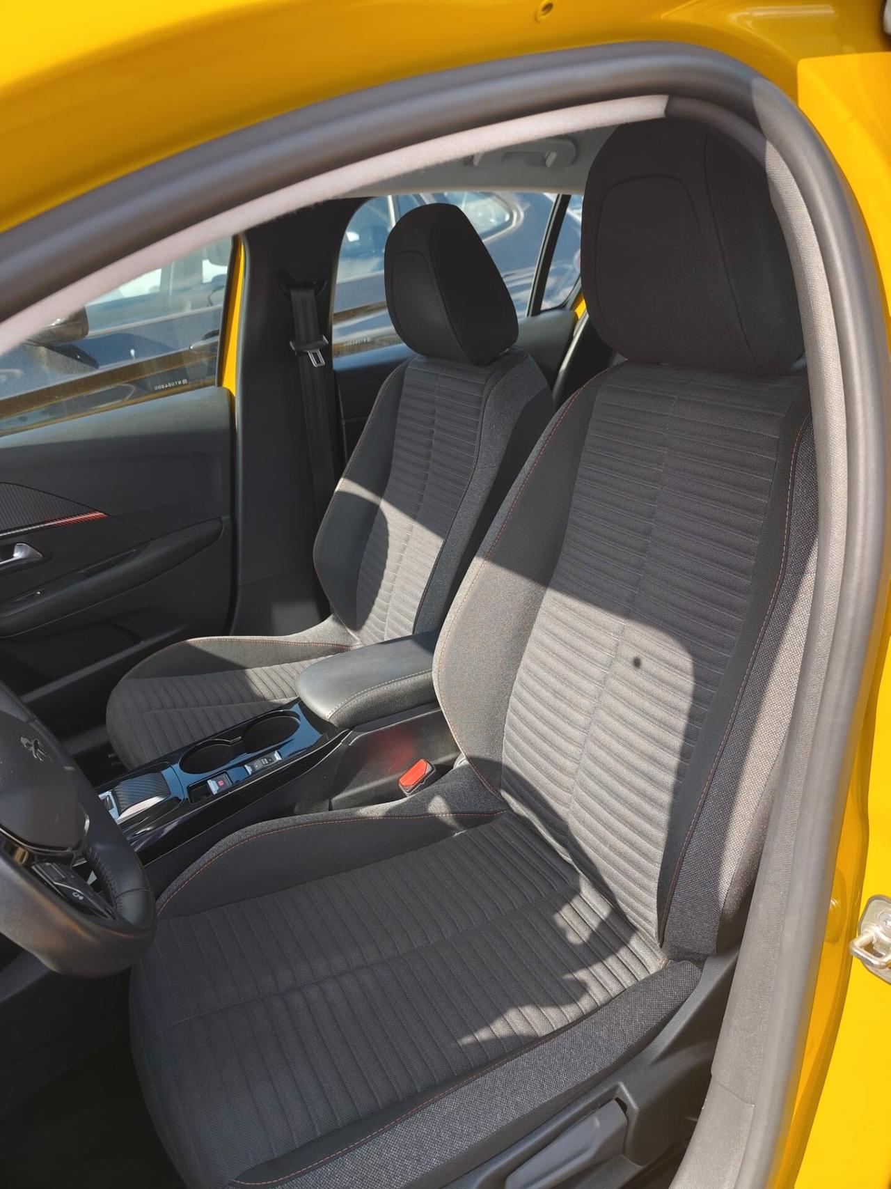 Peugeot 208 PureTech 100 Stop&Start EAT8 5 porte Active Pack