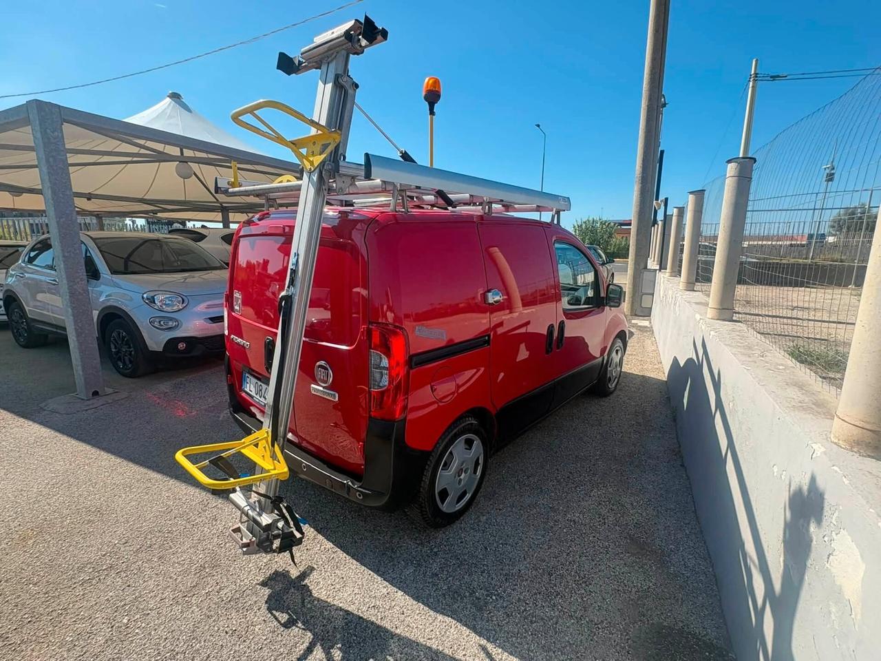 Fiat Fiorino 1.3 MJT 95CV Cargo Adventure inverter