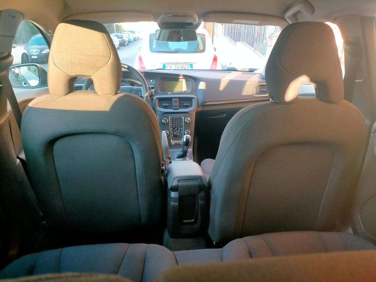 Volvo V40 Cross Country D2 Style Plus