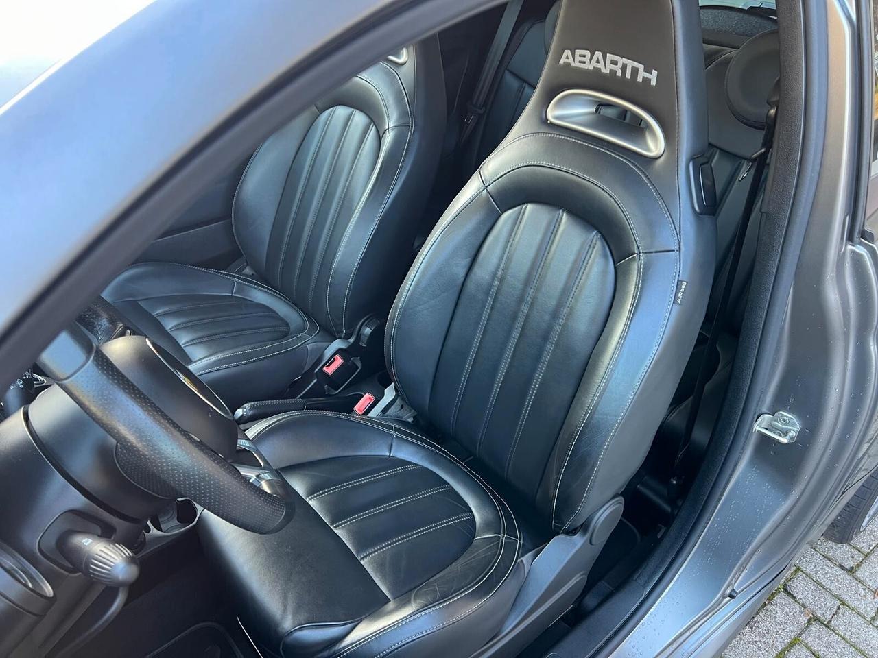 Abarth 595 C 1.4 Turbo T-Jet 165 CV PISTA