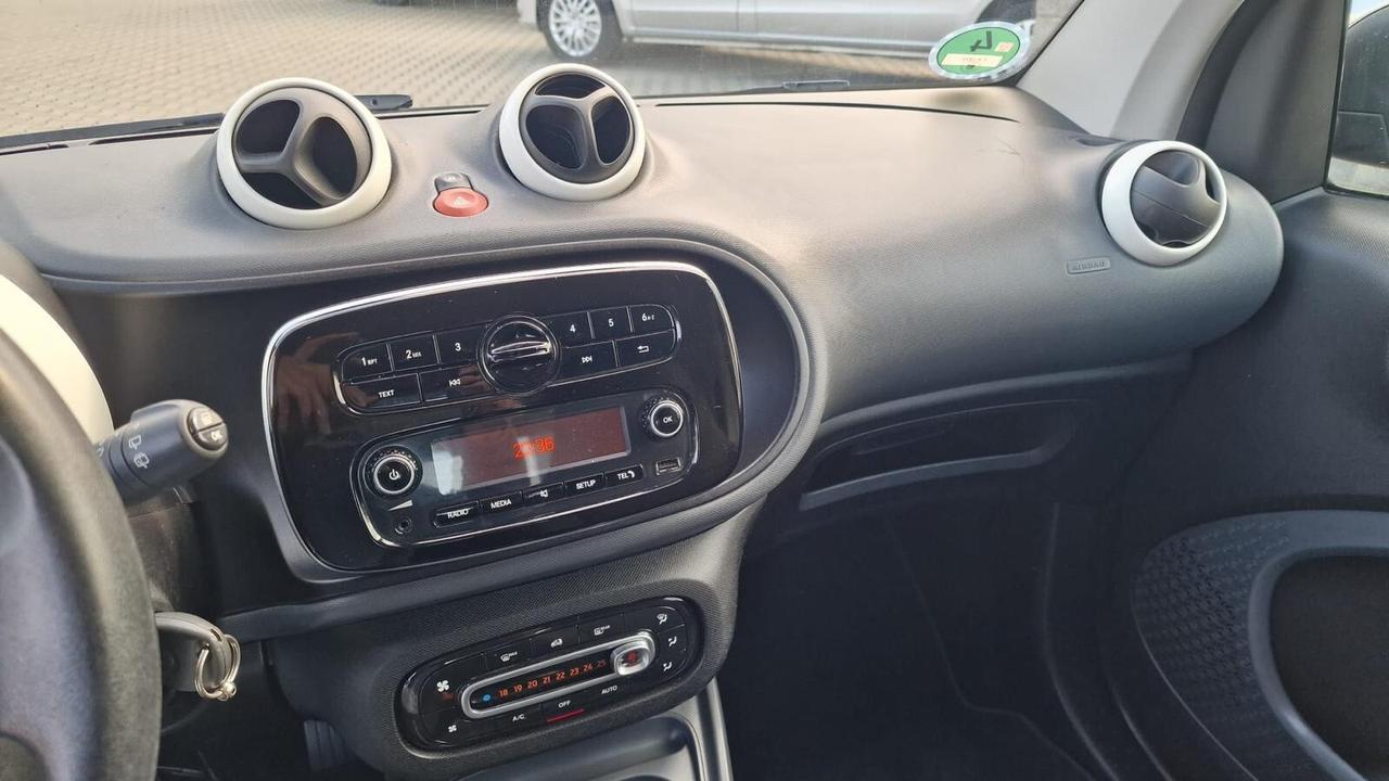 Smart ForTwo 70 1.0 twinamic Youngster