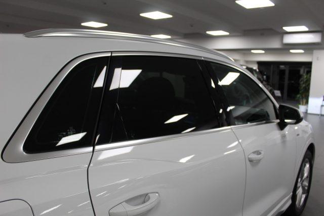 AUDI Q3 2.0 TDI 150 CV S-Tronic S-Line Edition