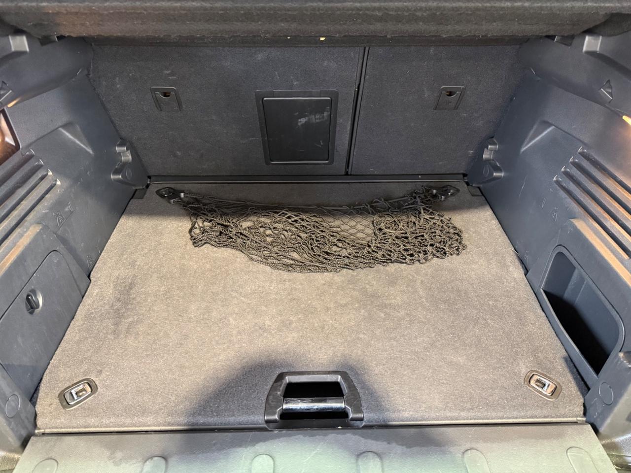 Peugeot 3008 1.6 e-HDi 112CV cambio robotizzato Stop&Start Allure