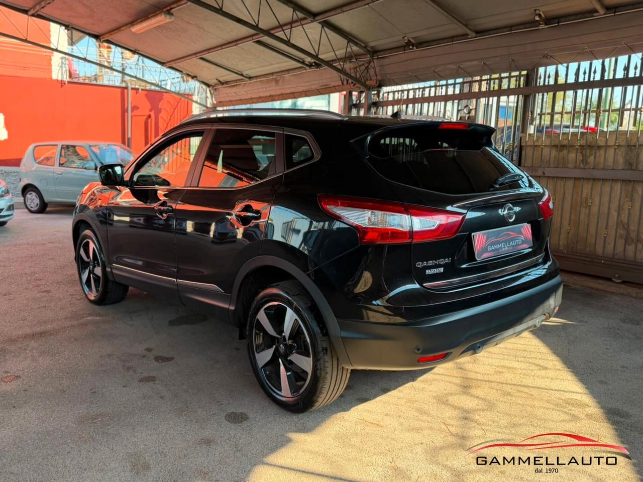 Nissan Qashqai 1.6 4x4 N-Connect 130cv Tetto Panorama