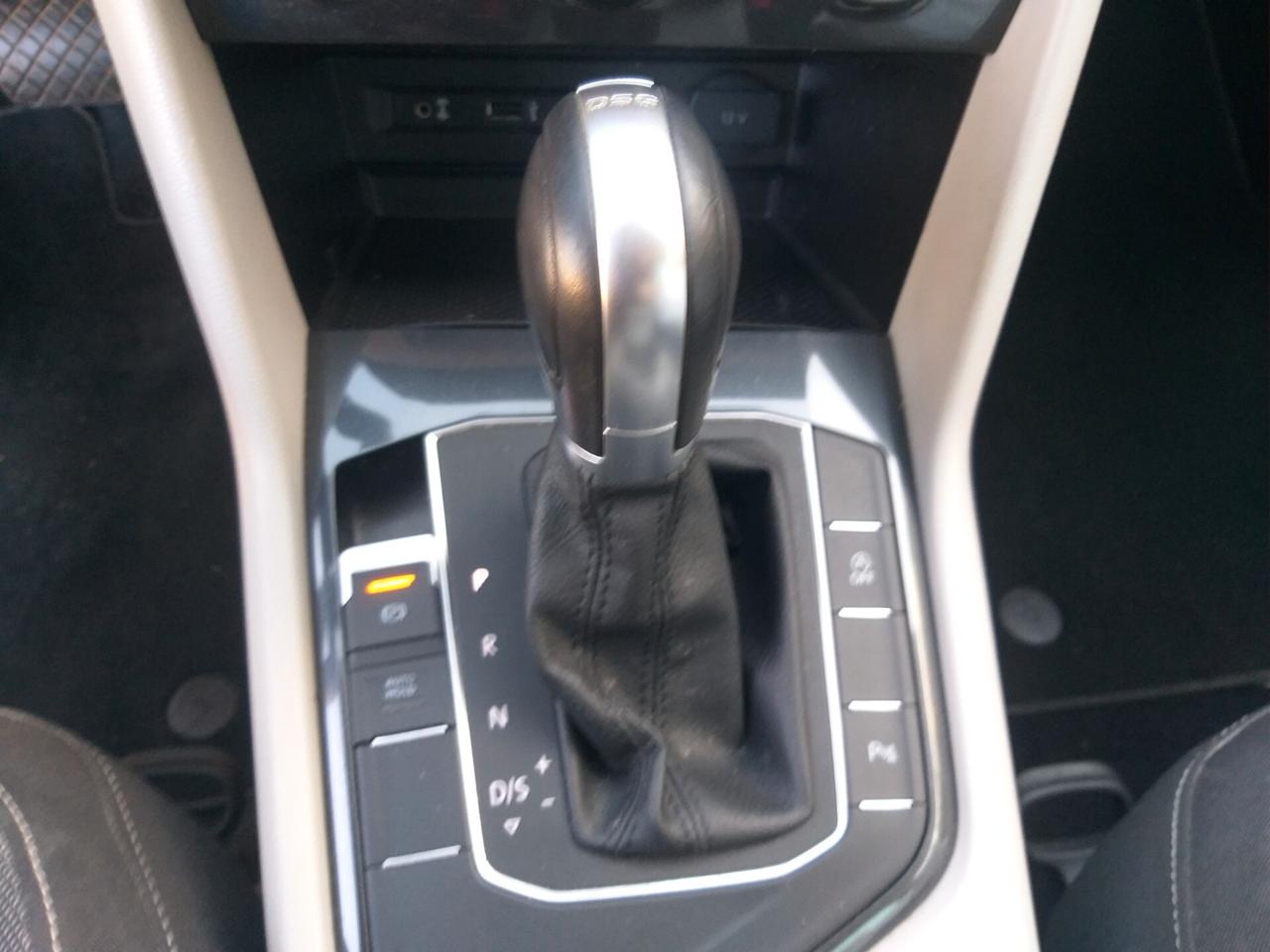 Volkswagen Tiguan 2.0 TDI SCR DSG 4MOTION Advanced BMT