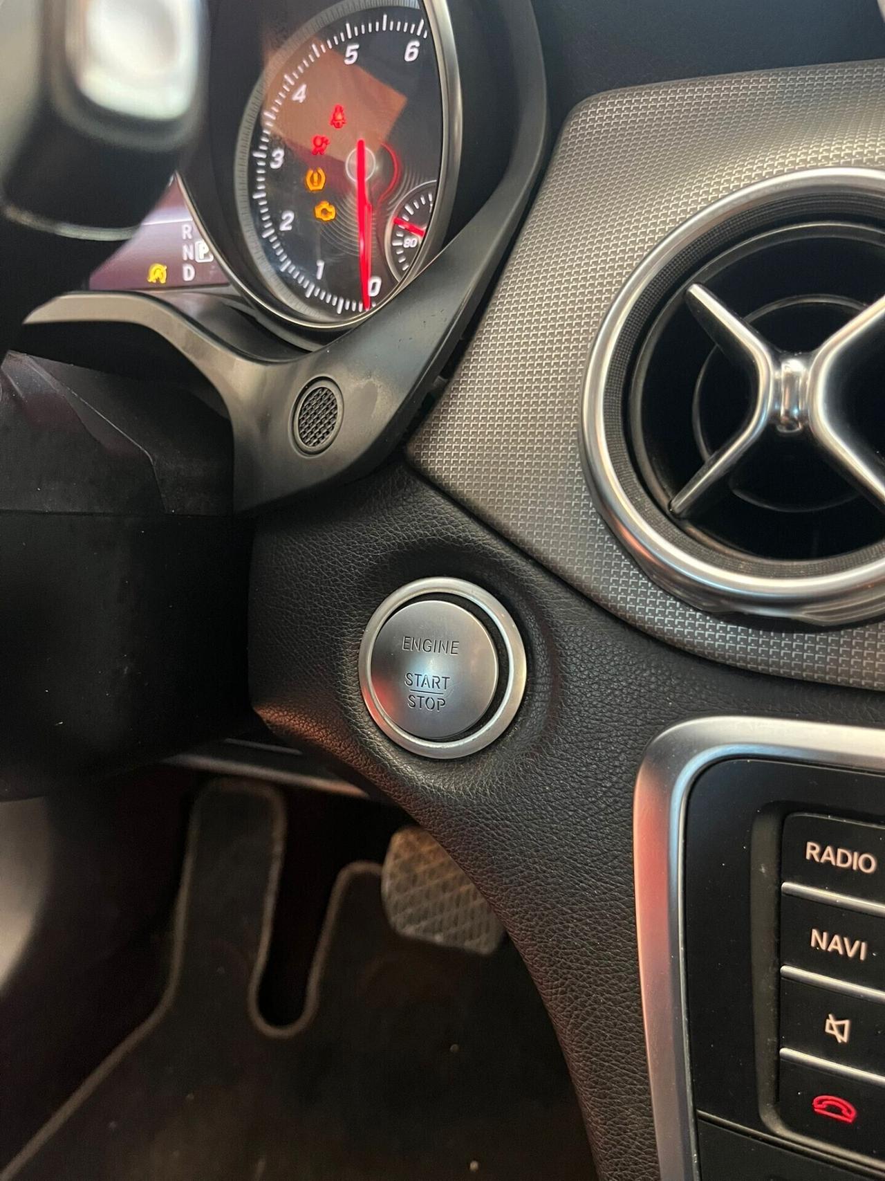 Mercedes-benz GLA 220 Automatic 4Matic Sport