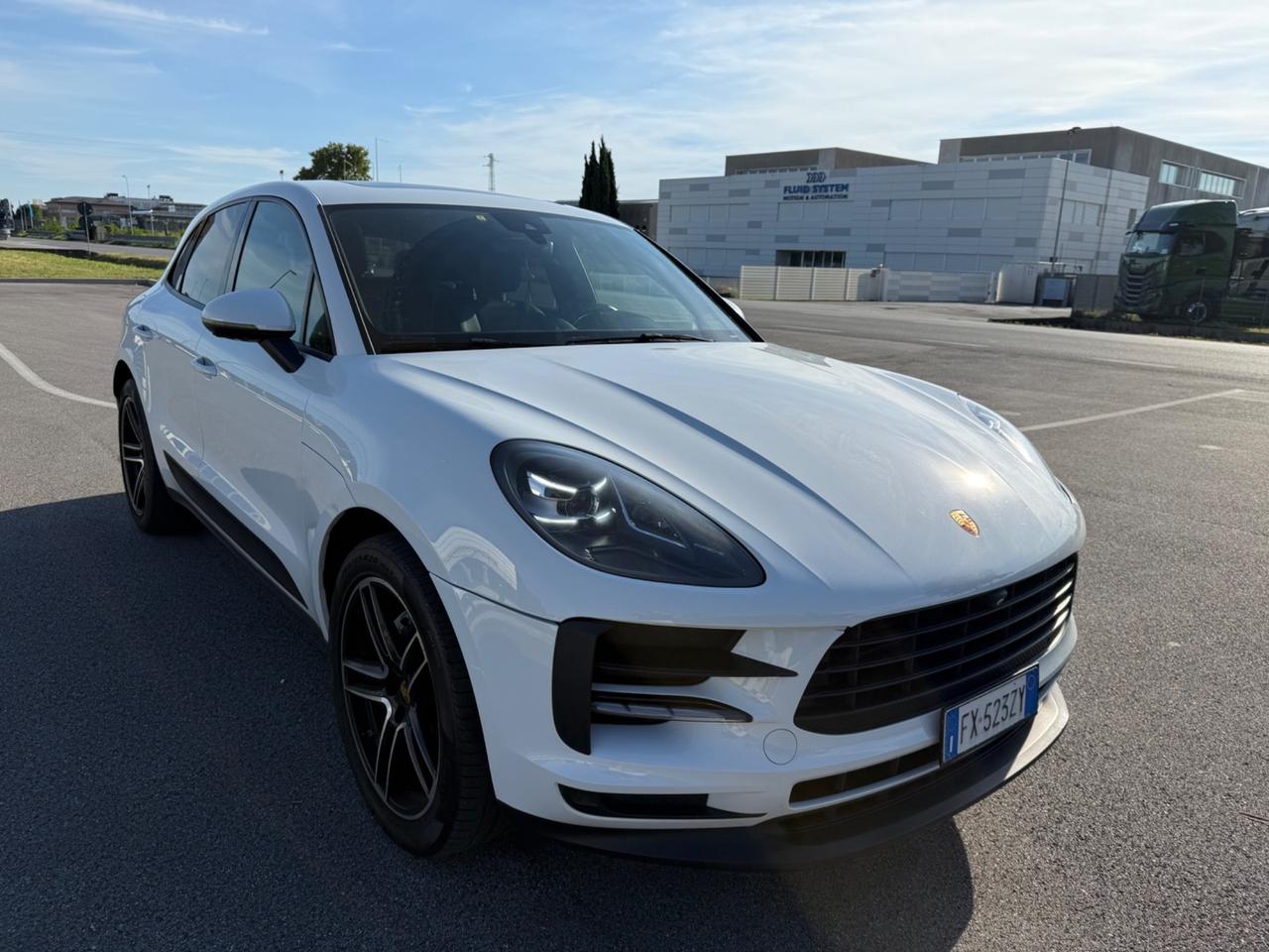 Porsche Macan 2.0 Full optional