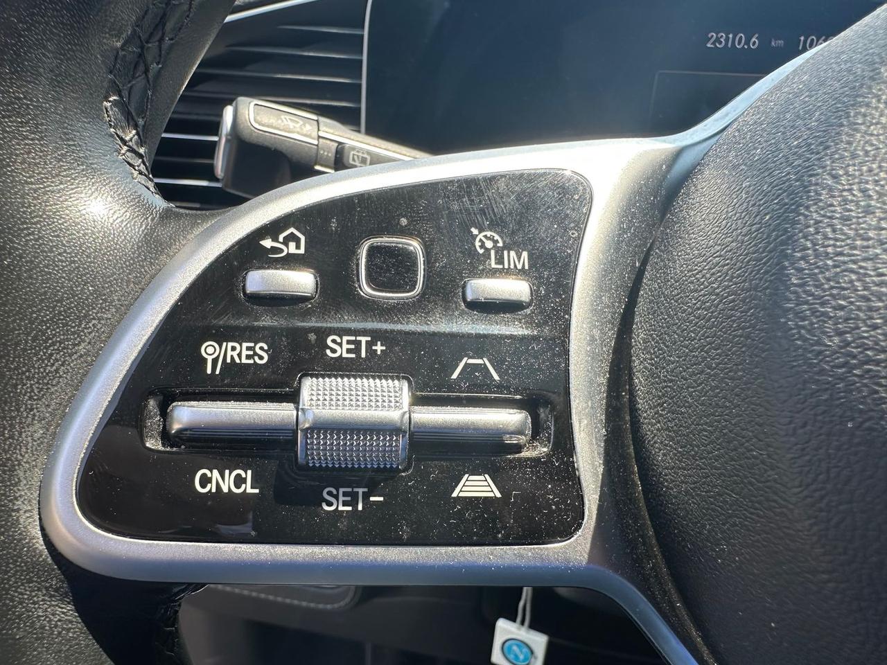 Mercedes-Benz GLE 300 Premium GLE 300 D #5900