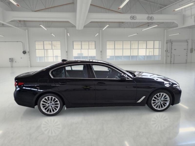 BMW 518 MH48V LUXURY AUTO 4 PORTE BERLINA