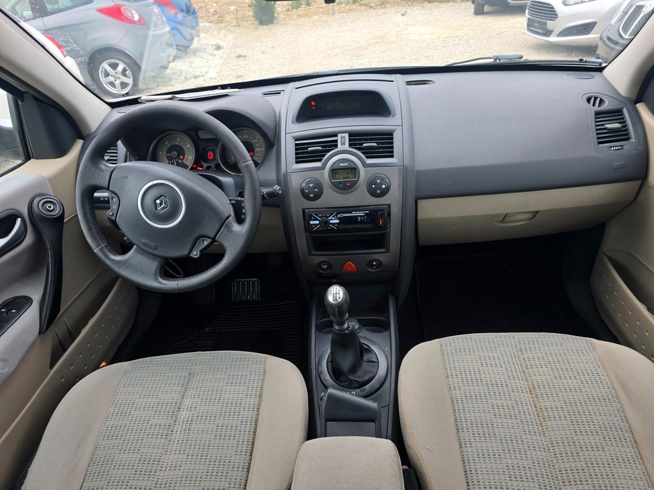 Renault Megane megan