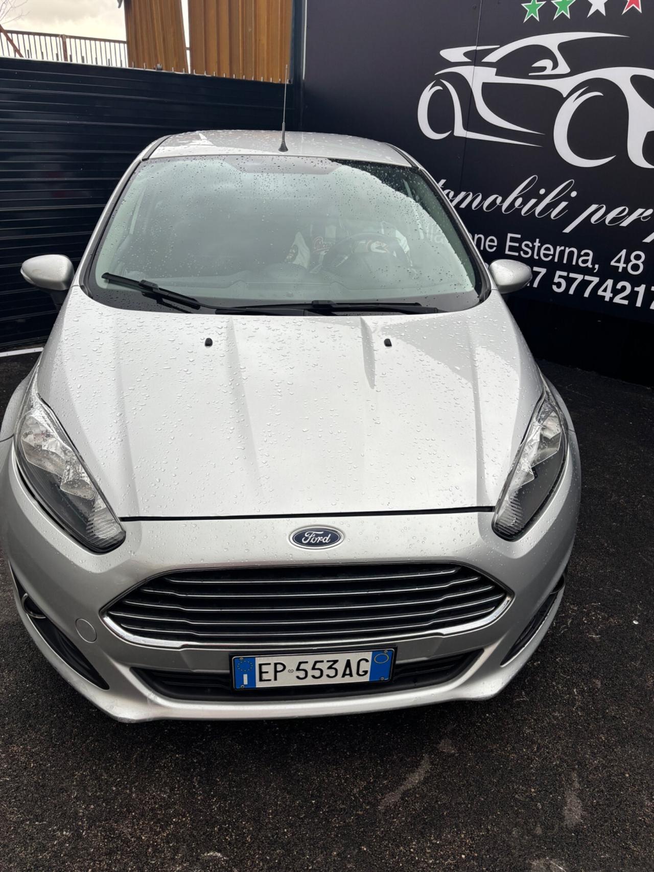 Ford Fiesta 1.5 TDCi 75CV 5 porte Titanium