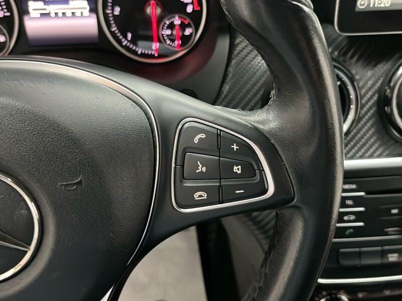 Mercedes-Benz GLA 180 d Business